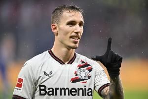 格里马尔多：今夏我曾考虑离开勒沃库森，但最终决定至少再留一年